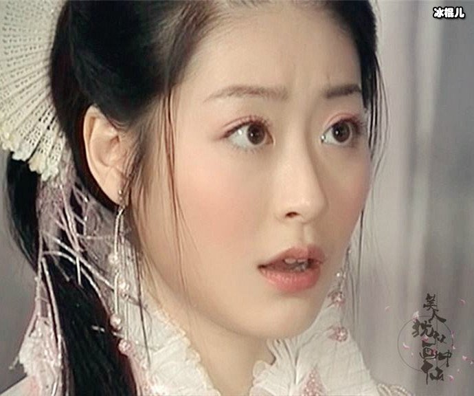 李卉为什么被雪藏——曾经内地第一位星女郎,如今却无人熟知
