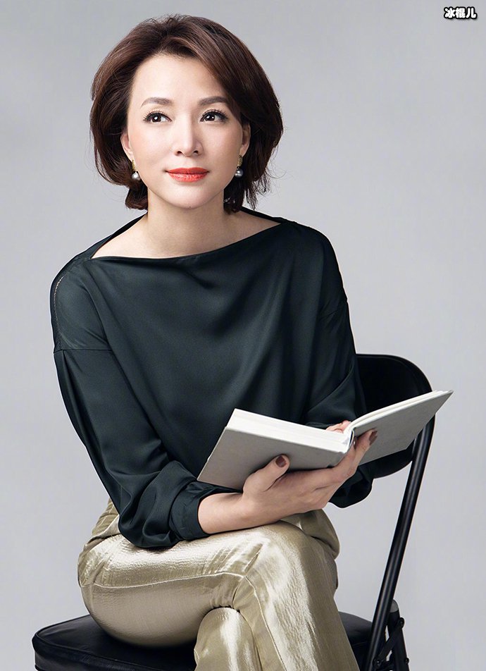 董卿