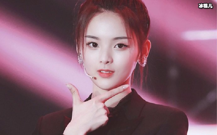杨超越
