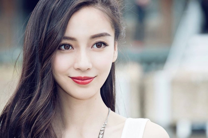 angelababy杨颖早年嫩模八卦