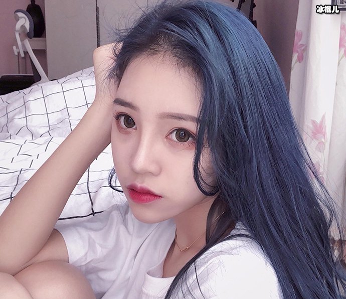 可爱的女孩子