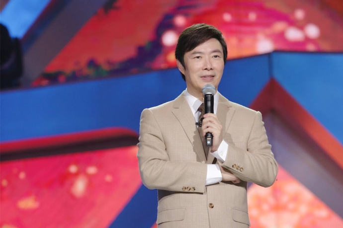 费玉清自此正式退隐演艺圈