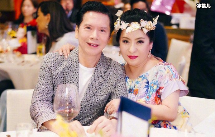 向华强夫妇
