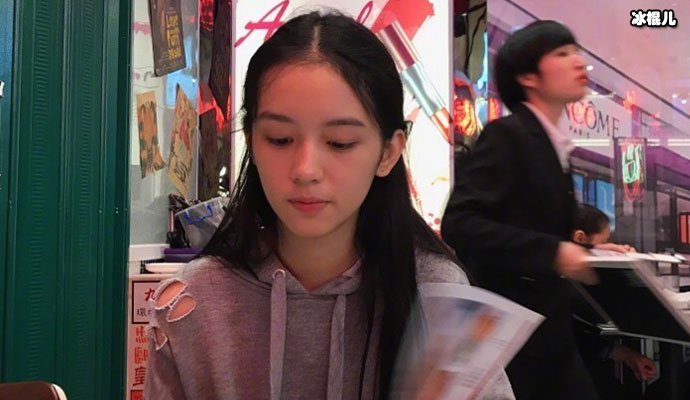 周也照片