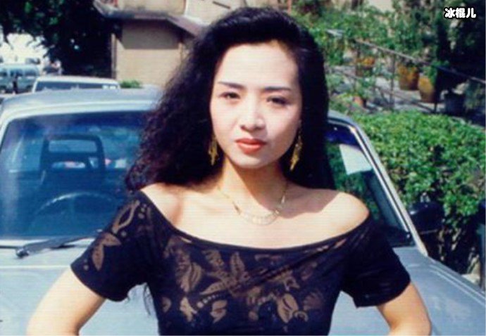 叶子楣的胸