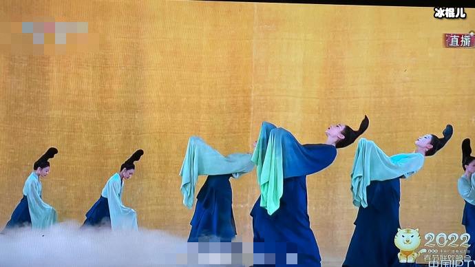 青绿腰什么梗