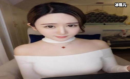 yy美女罗梦轩,曾经的车模现在的主播!