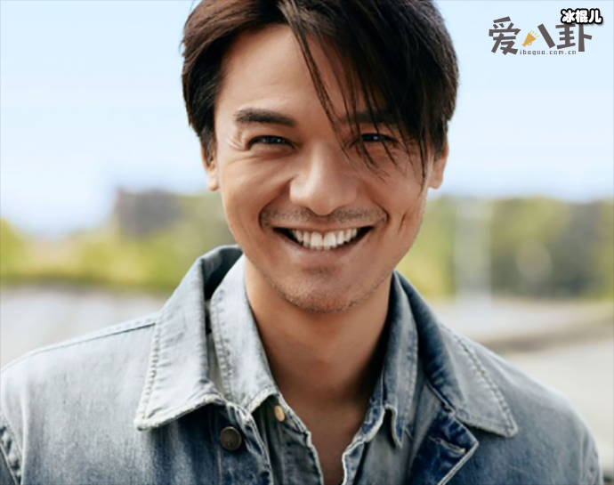 冯德伦照片