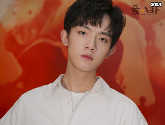 李明德照片